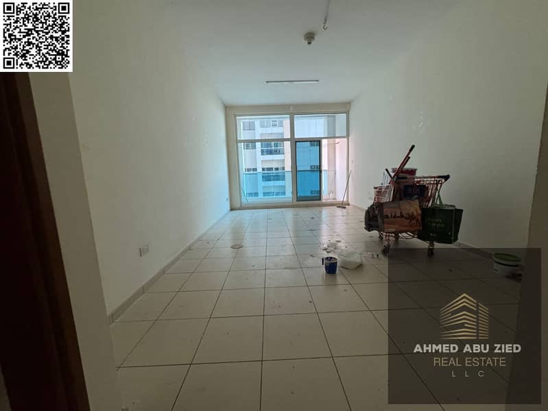 Largest one-bedroom apartment for annual rent in Al Rashidiya 3 - Ajman One Towers - Master bedroom - 2 bathrooms - Balcony with open view - Spacious