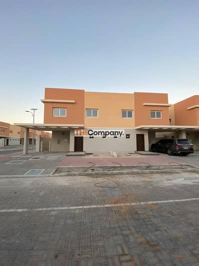 2 Bedroom Townhouse for Sale in Al Reef, Abu Dhabi - WhatsApp Image 2025-07-23 at 11.45. 58 AM. jpeg