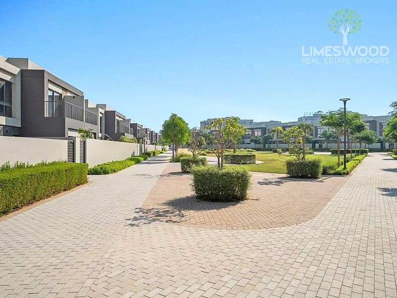 Spacious 3BR Villa plus Maid | 2 Parking | Kitchen Appliances | Bayut.com