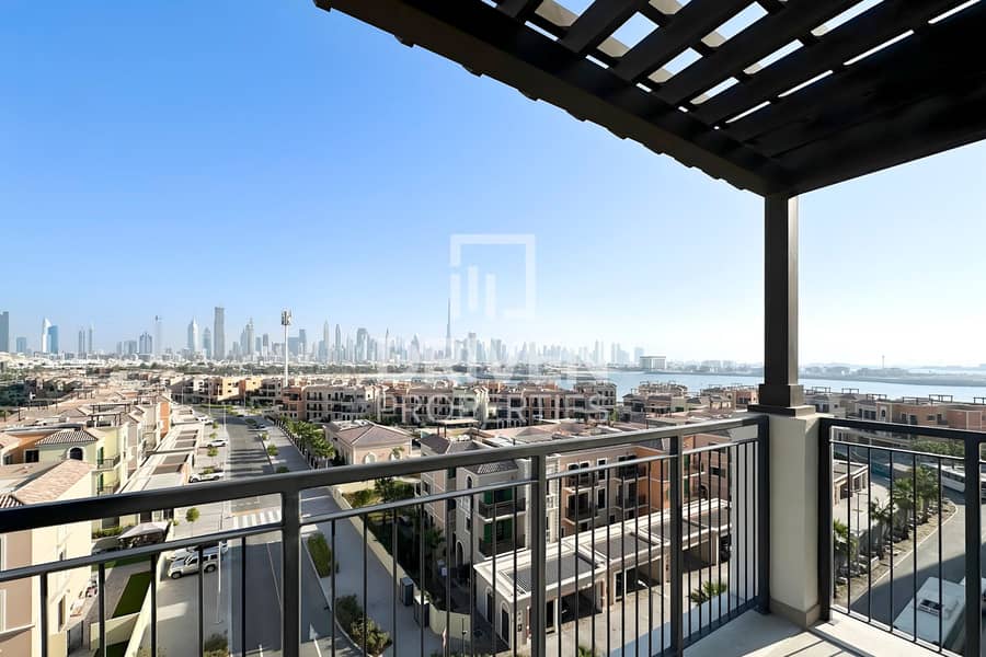 Open Skyline View | 4 cheques | High Floor