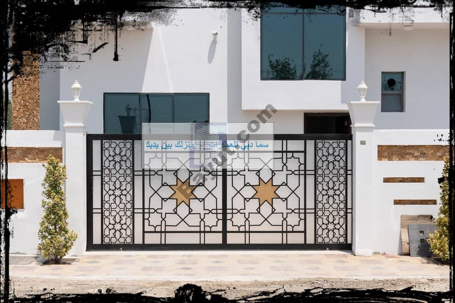 اFor sale plush modern villas by owner on a commercial street with the possibility of bank financing