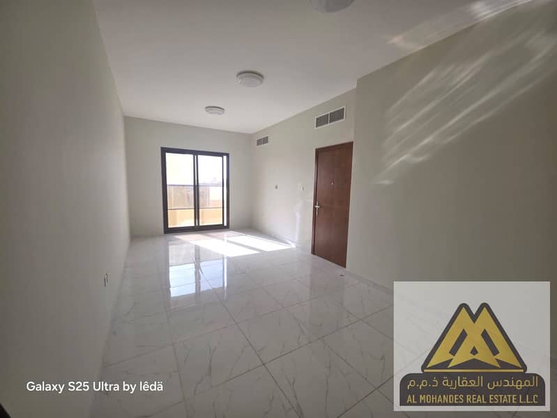 Second-hand apartment, one bedroom and separate living room. A great opportunity! Spacious apartment with a balcony and open view in Ajman.