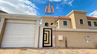 فیلا في حوشي 5 غرف 130000 درهم - 14687394