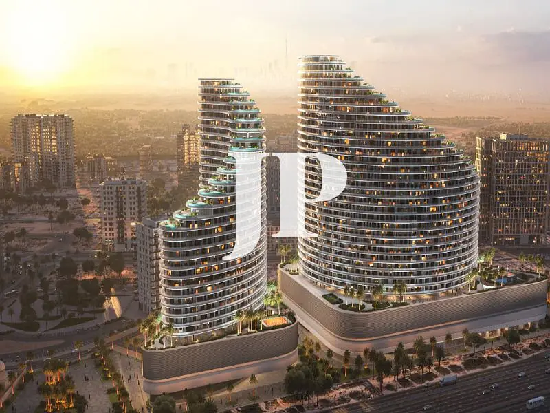 Cash offer - luxurious living - investor Deal - prime location 13 min to Downtown in Majan