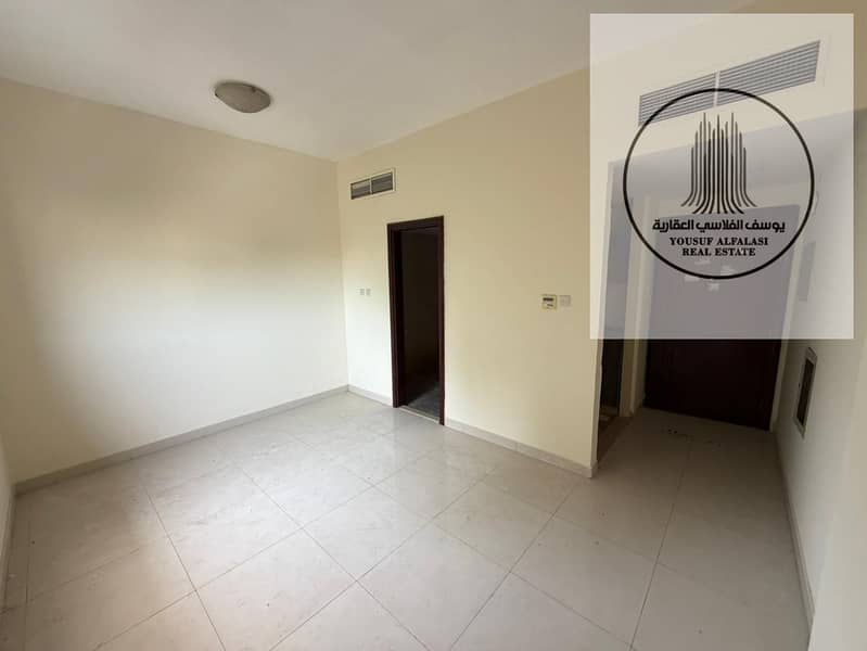Studio apartment for rent, separate kitchen, central air conditioning, spacious, prime location behind Al Safir and opposite Sharjah in Al Nuaimiya 3,