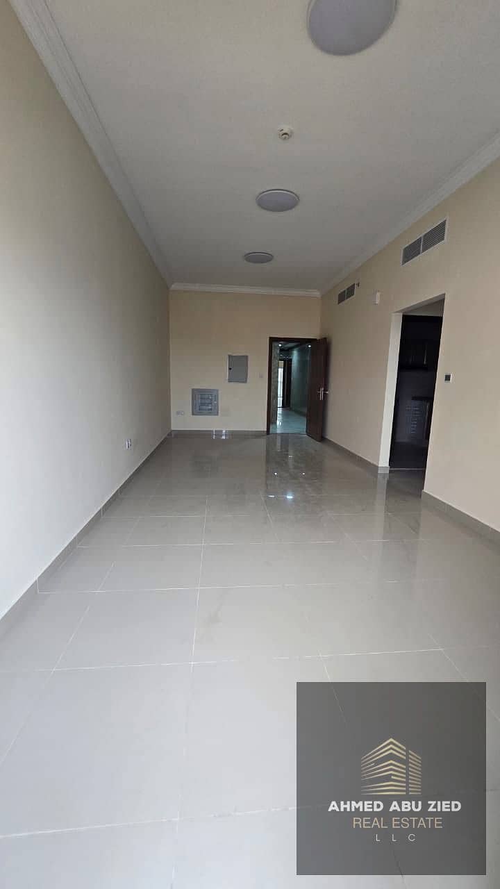 First occupancy | Built-in wardrobes | Very spacious | Excellent finishing | 1 bedroom | Living room | 2 bathrooms | Central air conditioning | Balcon