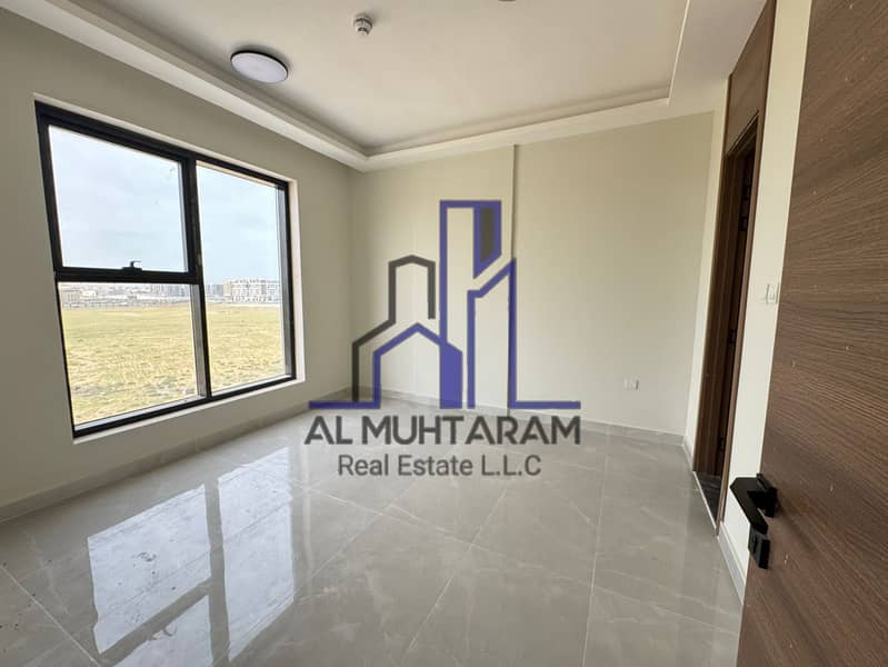 Brand New Spacious 1bhk with 2 washroom for family available