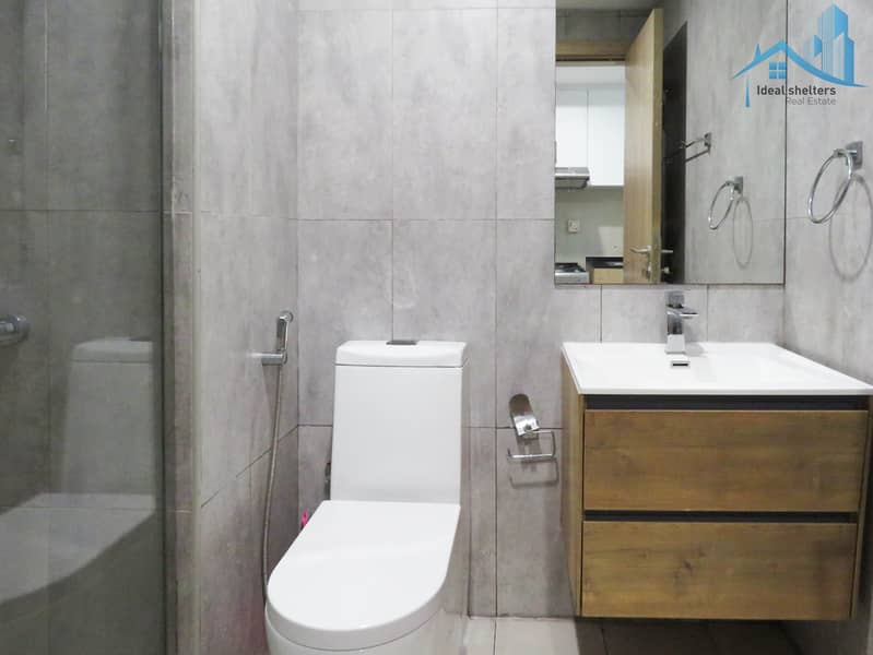 UNFURNISHED_LAST UNIT IN THIS PRICE_WITH BALCONY 44K