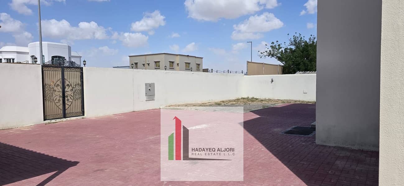 5BR Villa | Al Mizhar 2 | Large Garden & Parking
