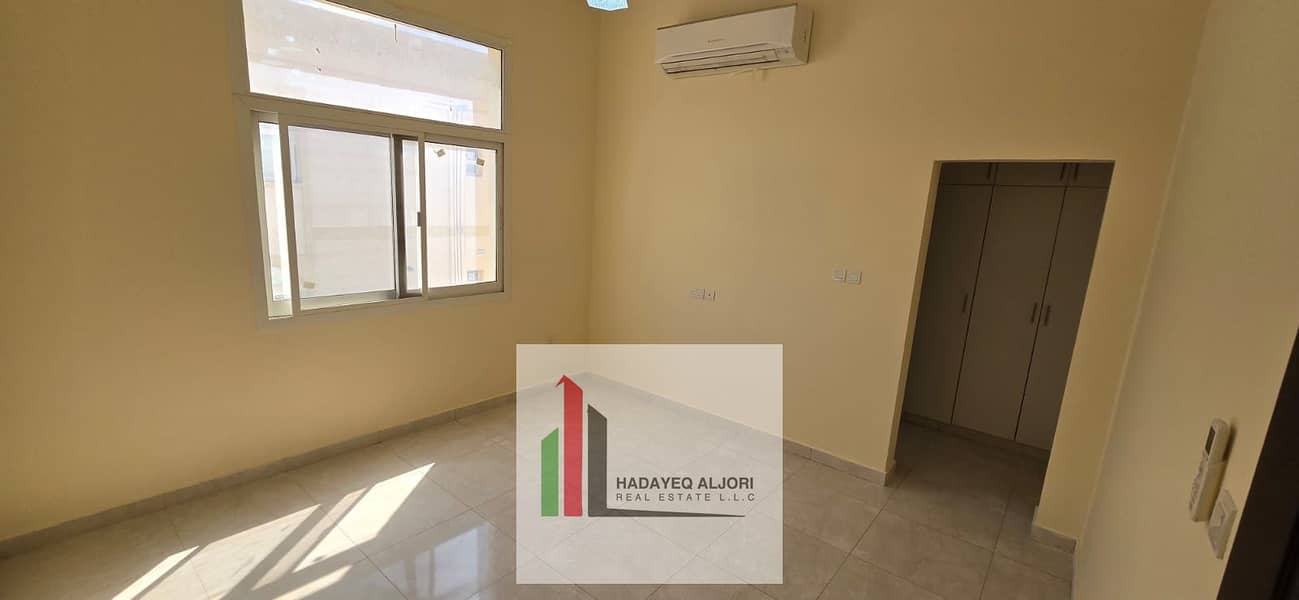 5BR Villa | Al Mizhar 2 | Large Garden & Parking - Image 9