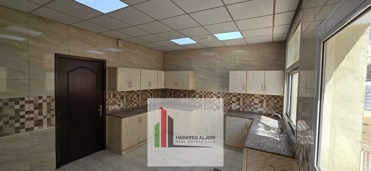 5BR Villa | Al Mizhar 2 | Large Garden & Parking - Image 10