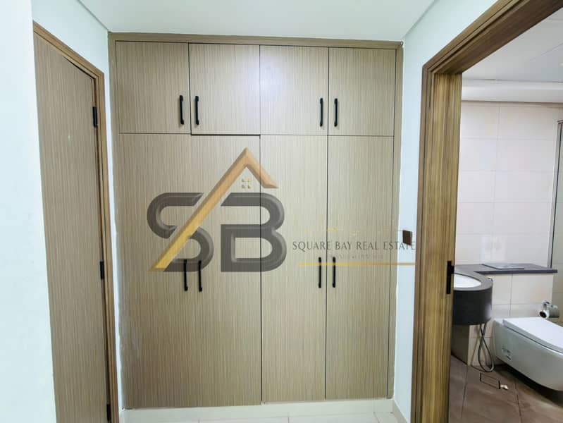 Semi-Furnished 2BHK|Fully Equipped Kitchen|Close to World trade metro| - Image 9