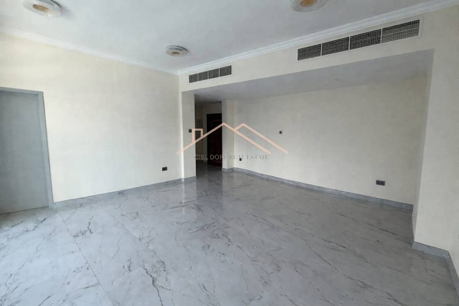 Marina City Views | Close To Metro | Large Layout