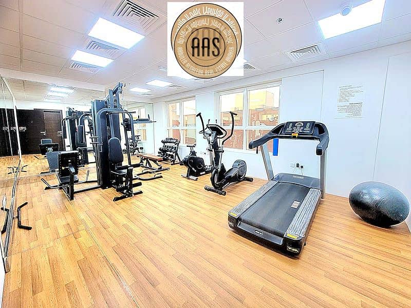 Close To Park Like A Brand New Building 50k Full Family Building