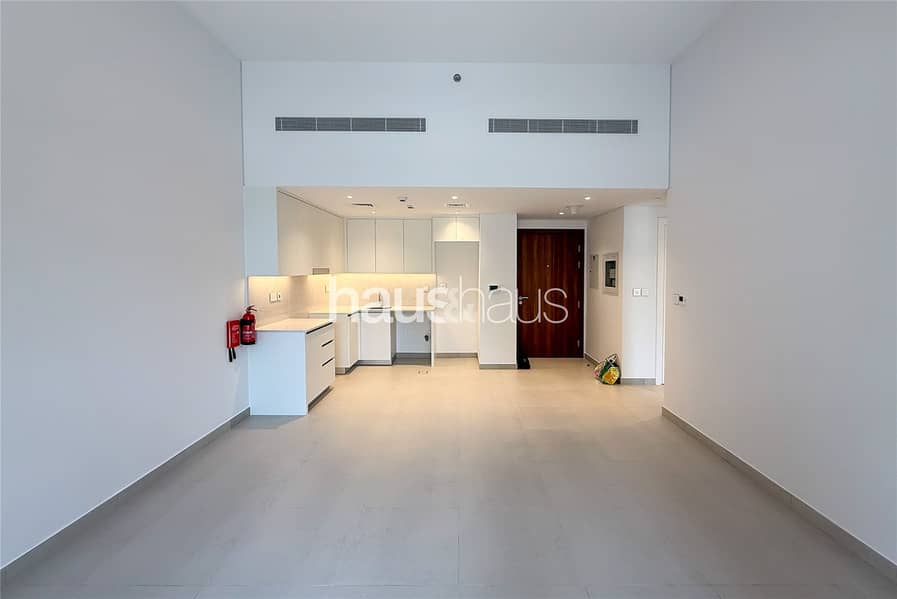 Stunning Garden Home | Large Layout | Pool Facing