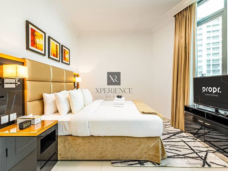 7 Untitled-12. png
