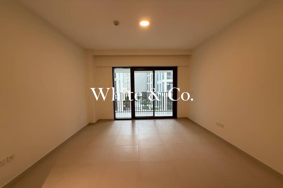 Brand New | Bright Spacious | Lagoon access