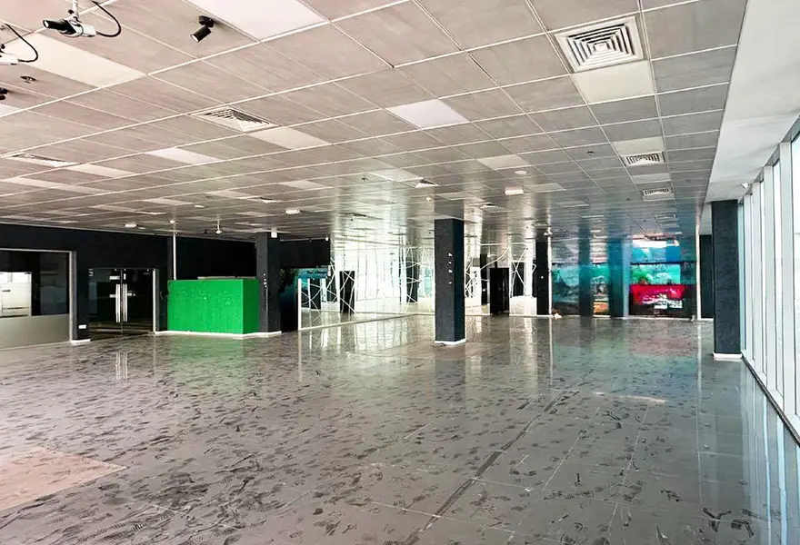 Prime Showroom For Rent | 120KW Electricity - Mynd 5
