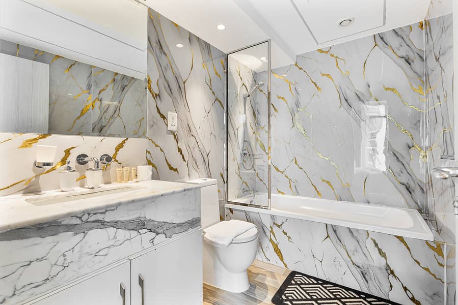 20 Full Bathroom 1 (1). jpeg