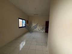 شقة في منطقة الرولة 18000 درهم - 14017858