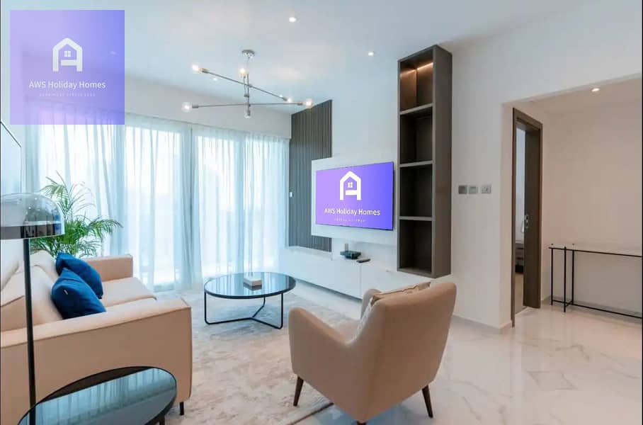 Luxury Apartment | All Bills Included | Monthly Payments