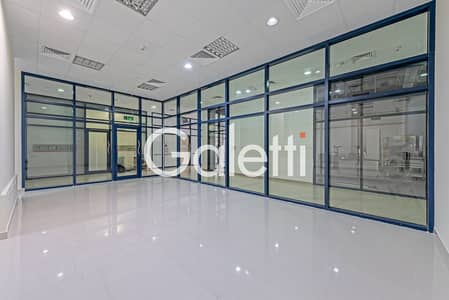 Shop in Vendita a Jumeirah Lake Towers (JLT), Dubai - office