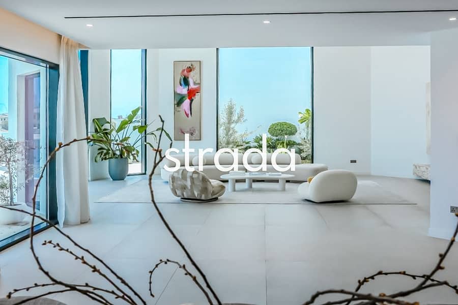 Upgraded | Modern | City View | 5 bed Garden Home - View 6