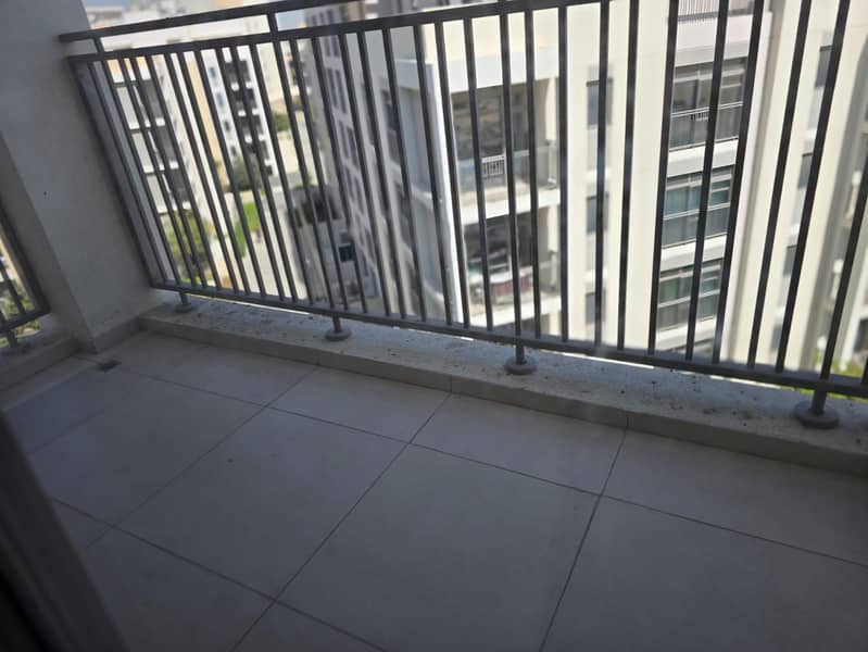 Modern 1BHK Apartment in Waroud5 with Balcony & Beautiful View | 850 Sqft | AED 58K | 4 Cheques