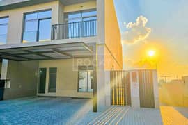 فیلا في فيلات 180 درجة،ليوان 5 غرف 220000 درهم - 14698206