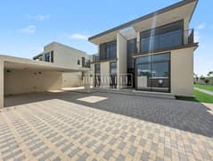 Luxurious | Massive Plot | Prime Location