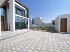 Ultra Luxurious | Massive Plot | Perfect Location