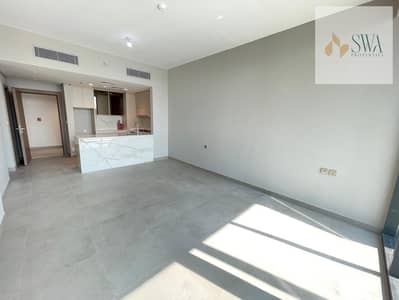 2 Cпальни Апартамент Продажа в Аль Фурджан, Дубай - Living 1. jpeg
