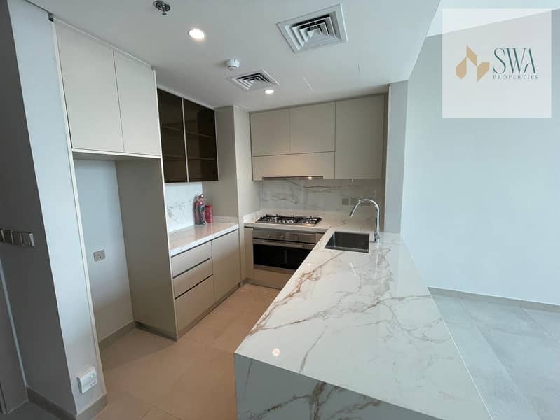 18 Kitchen. jpeg