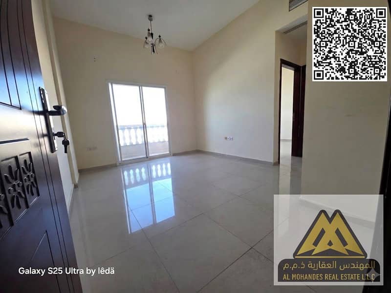 Balcony with an open view | Free parking in the building | Apartment with a shower enclosure | Prime location close to all services and easy access to