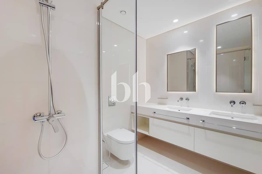 12 7 Main Ensuite 1