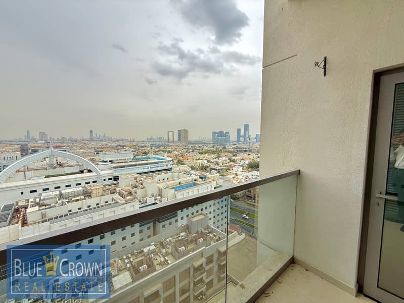 1 bedroom ! Burj khalifa view / family building