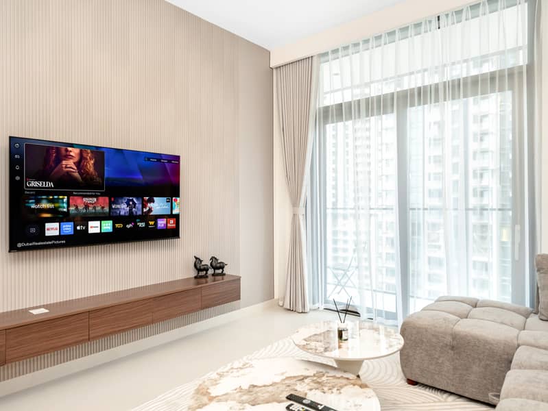 READY TO MOVE | BEST PRICE | 12 CHEQUES | SHORTER STAYS POSSIBLE 1-6 MONTHS