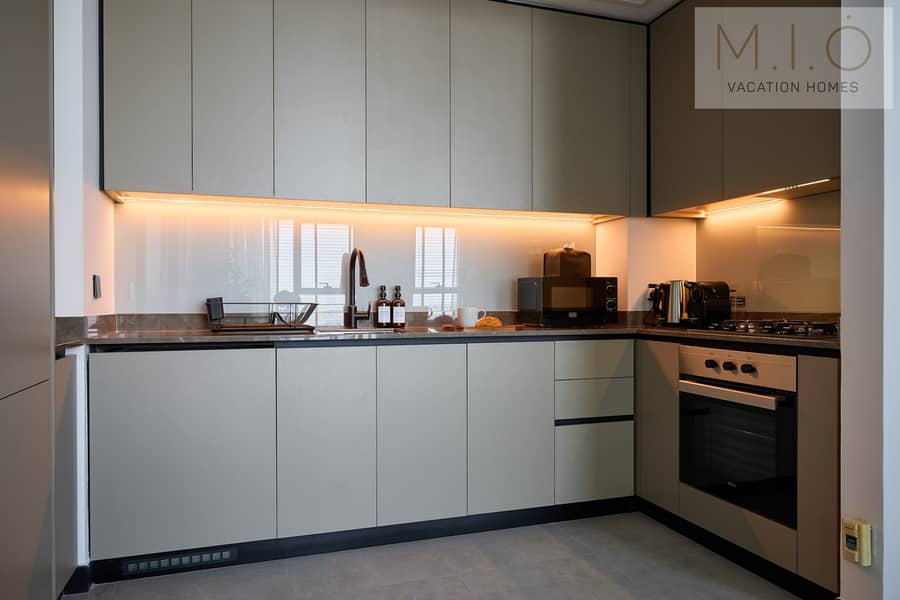 No Commission | Furnished 1BR | Vacant