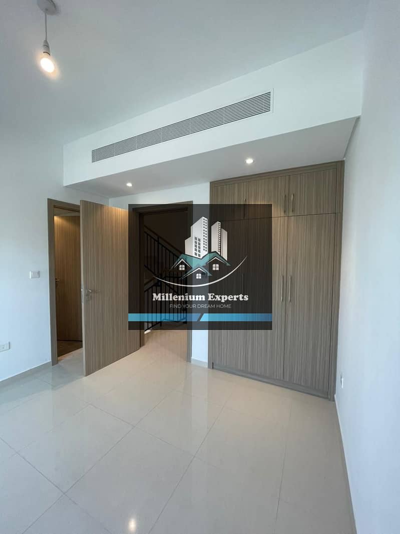 4BR Villa | Multiple Balconies | Park & Pool Views - Image 9