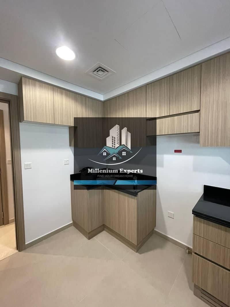 4BR Villa | Multiple Balconies | Park & Pool Views - Image 15