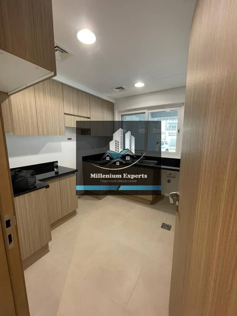 4BR Villa | Multiple Balconies | Park & Pool Views - Image 16