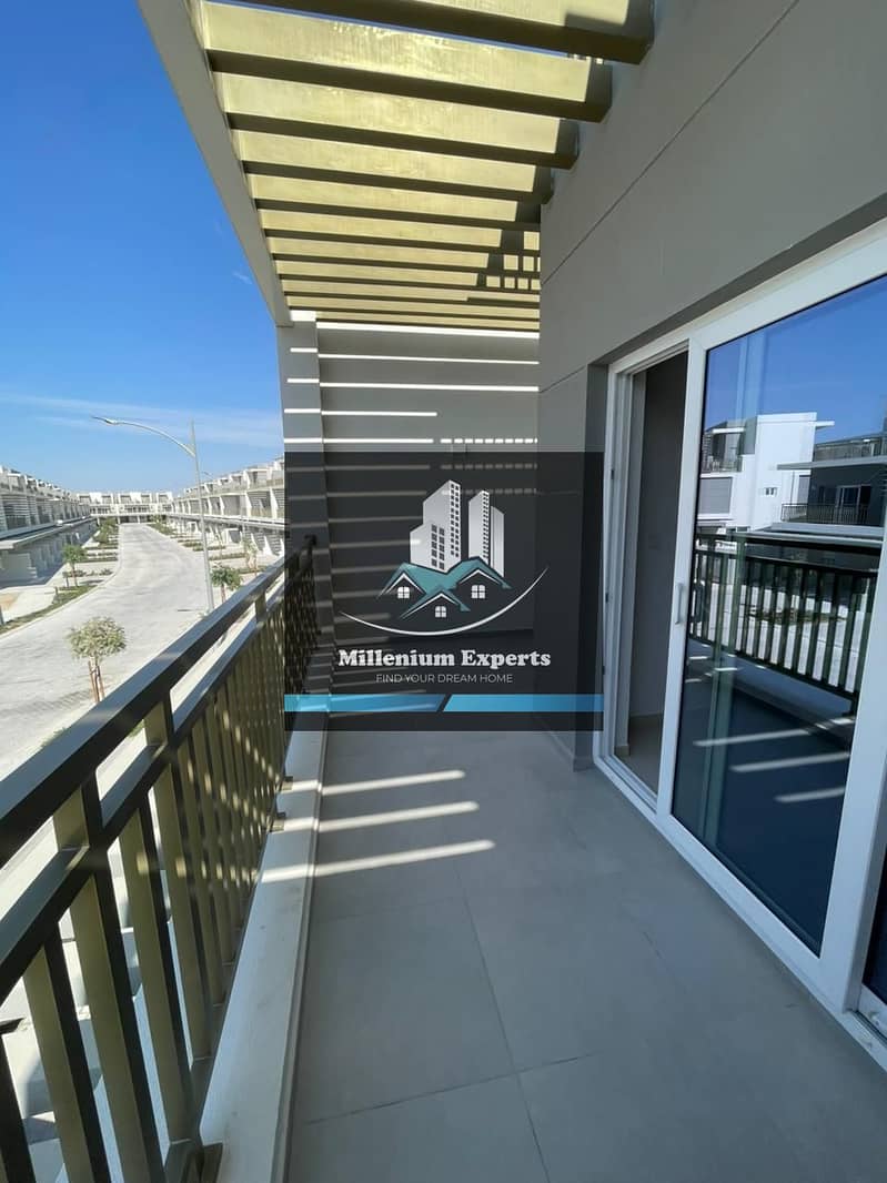 4BR Villa | Multiple Balconies | Park & Pool Views - Image 20