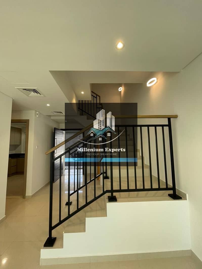 4BR Villa | Multiple Balconies | Park & Pool Views - Image 37