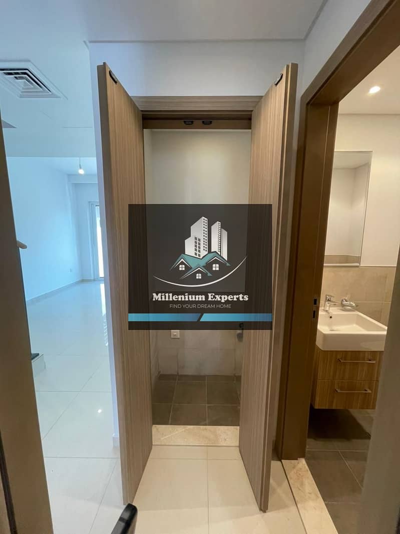 4BR Villa | Multiple Balconies | Park & Pool Views - Image 39