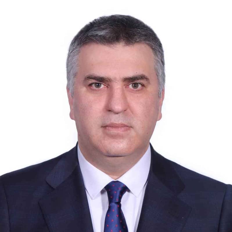 Kasra Sadeghpour Kasra Sadeghpour