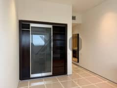 شقة في برج بارك بلايس،شارع الشيخ زايد 1 غرفة 120000 درهم - 14702102