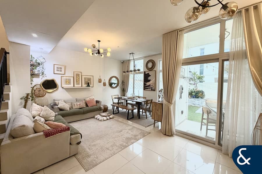 Upgraded | Great Condition | Large Layout Upgraded | Great Condition | Large Layout