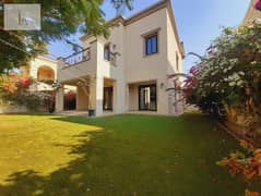 فيلا من 5 غرف نوم | ليلى أرابيان رانشز 2 | شرفة وإطلالة على الحديقة