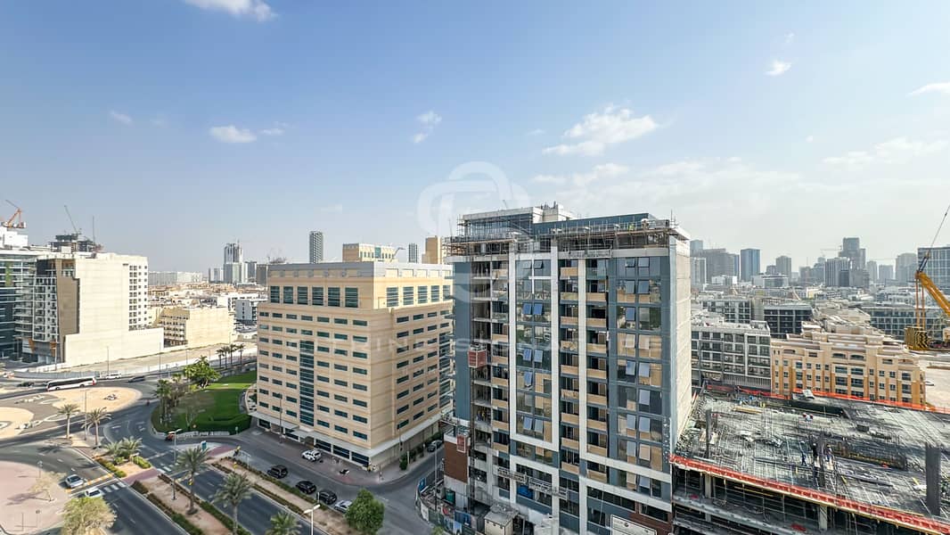 10 Alef Noon-19. jpg