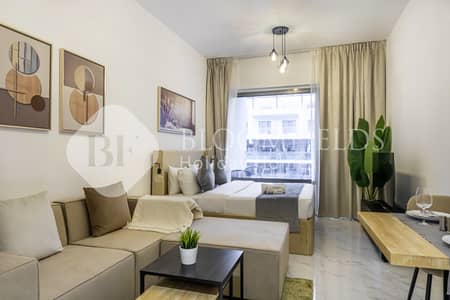 Monolocale in vendita a Masdar City, Abu Dhabi - Bed - Livingroom 2. jpg